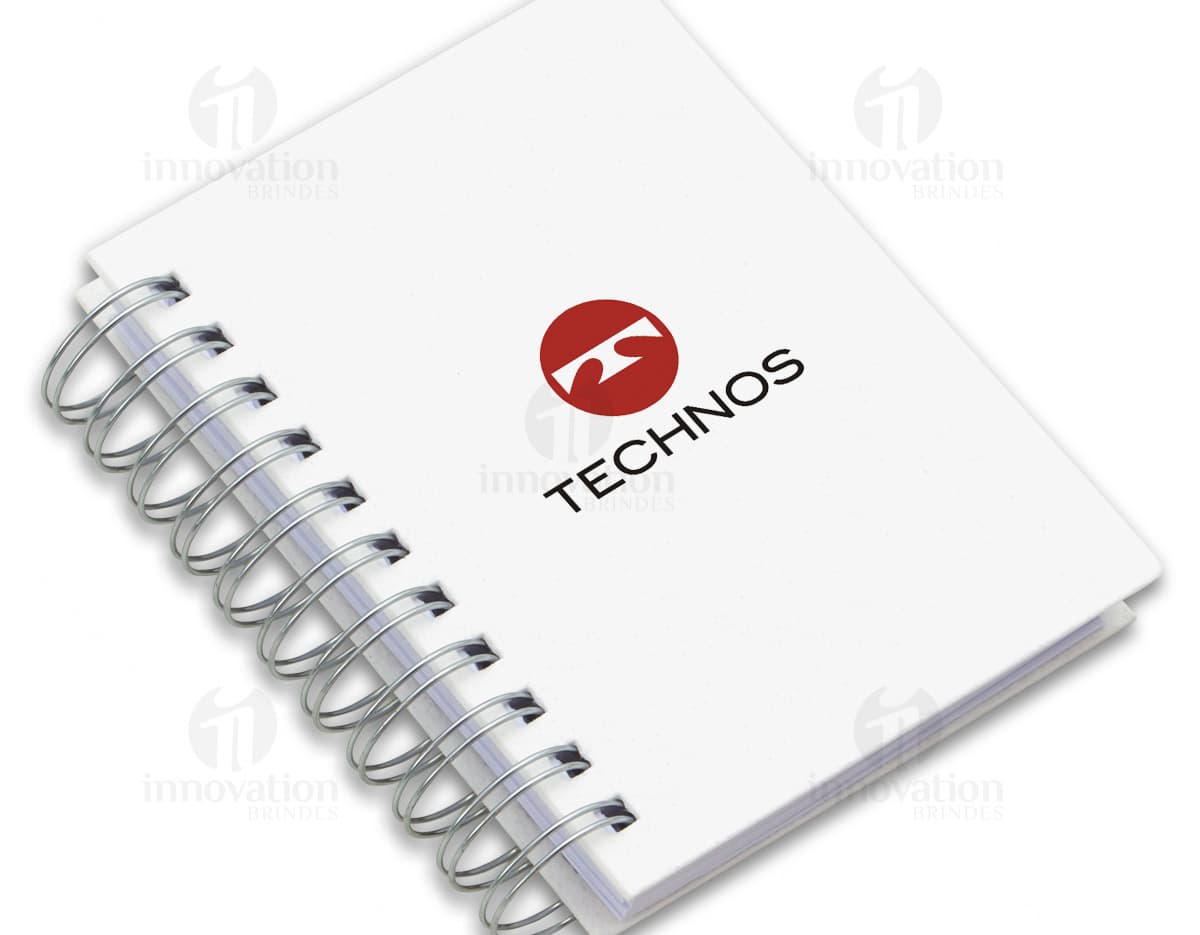 Agenda Pet Sublimática 2020 Wire-o com capa personalizável e ilustração de cachorros e gatos. Agenda Pet Sublimática 2020 Wire-o com capa personalizável e ilustração de cachorros e gatos.