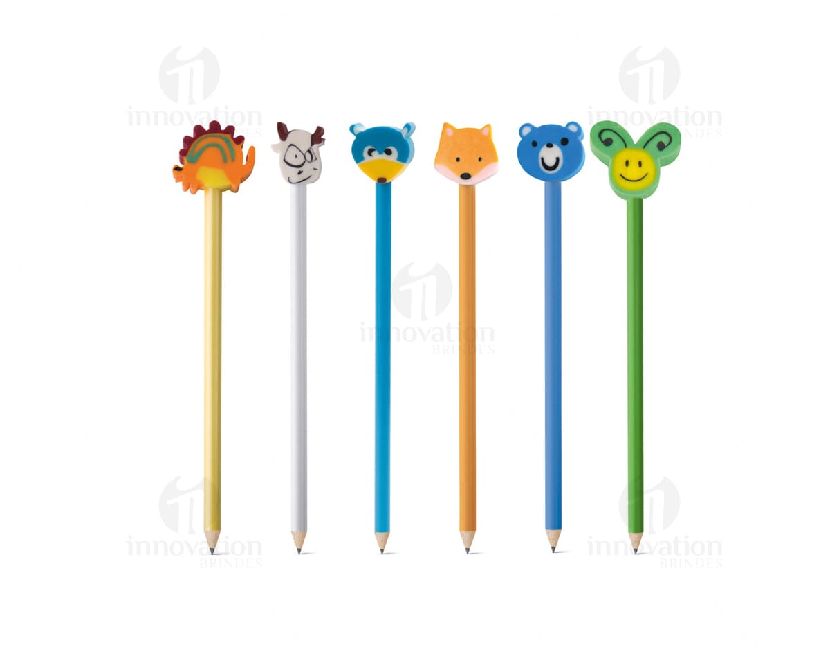 Kit com 6 porta copos em diferentes cores e estampas. Kit com 6 porta copos em diferentes cores e estampas.