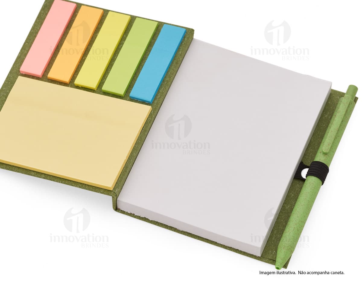 Kit com 6 porta copos em formato de coração em tons de azul, rosa e amarelo. Kit com 6 porta copos em formato de coração em tons de azul, rosa e amarelo.