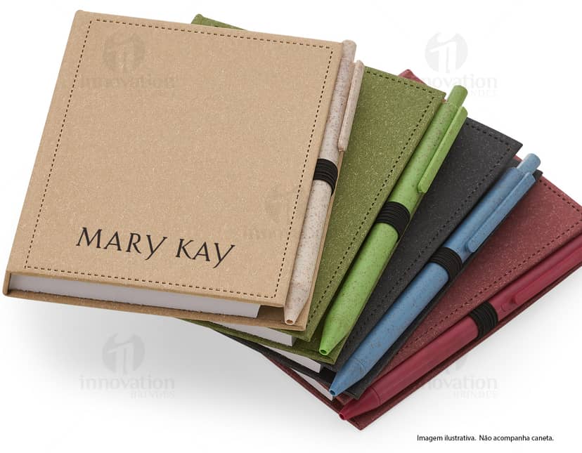 Kit com 6 porta copos em diversas cores e estampas diferentes, feitos em material resistente e antiderrapante. Os porta copos possuem um design moderno e são ideais para proteger superfícies de manchas e marcas de copos e taças.