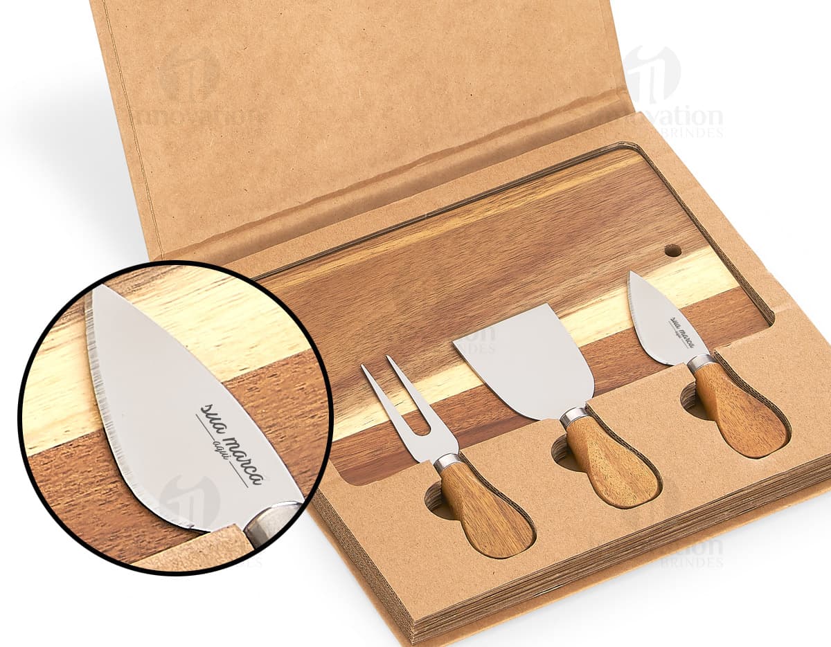 Kit com 6 porta copos em cores variadas. Kit com 6 porta copos em cores variadas.