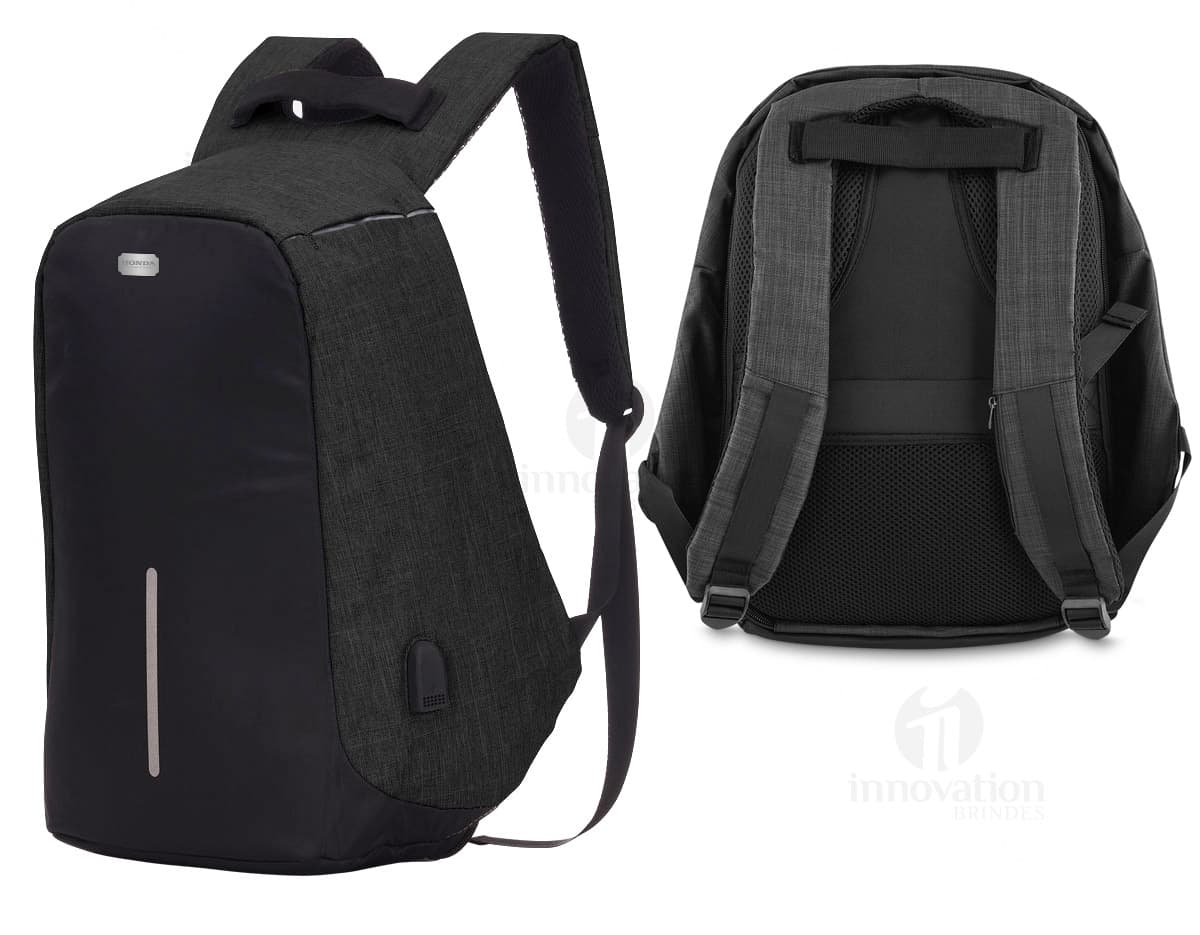 Mochila para Notebook em Poliéster 600D preta, com alças acolchoadas e compartimento interno para laptop. Mochila para Notebook em Poliéster 600D preta, com alças acolchoadas e compartimento interno para laptop.