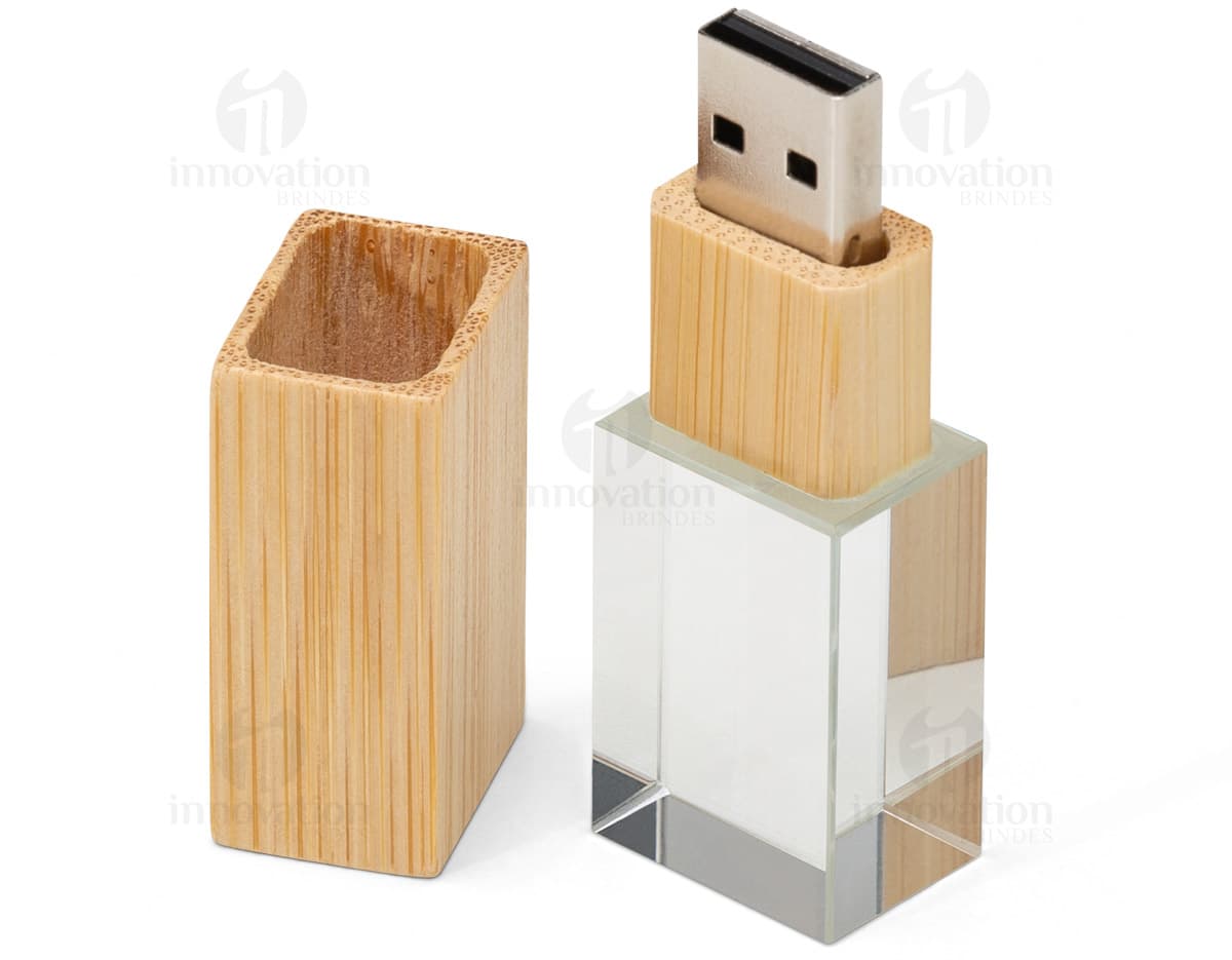 Kit com 6 porta copos de diferentes cores e estampas. Kit com 6 porta copos de diferentes cores e estampas.