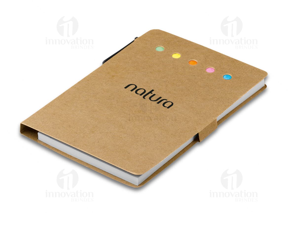 Kit com 6 porta copos em formato quadrado, contendo estampas variadas de paisagens urbanas. Kit com 6 porta copos em formato quadrado, contendo estampas variadas de paisagens urbanas.