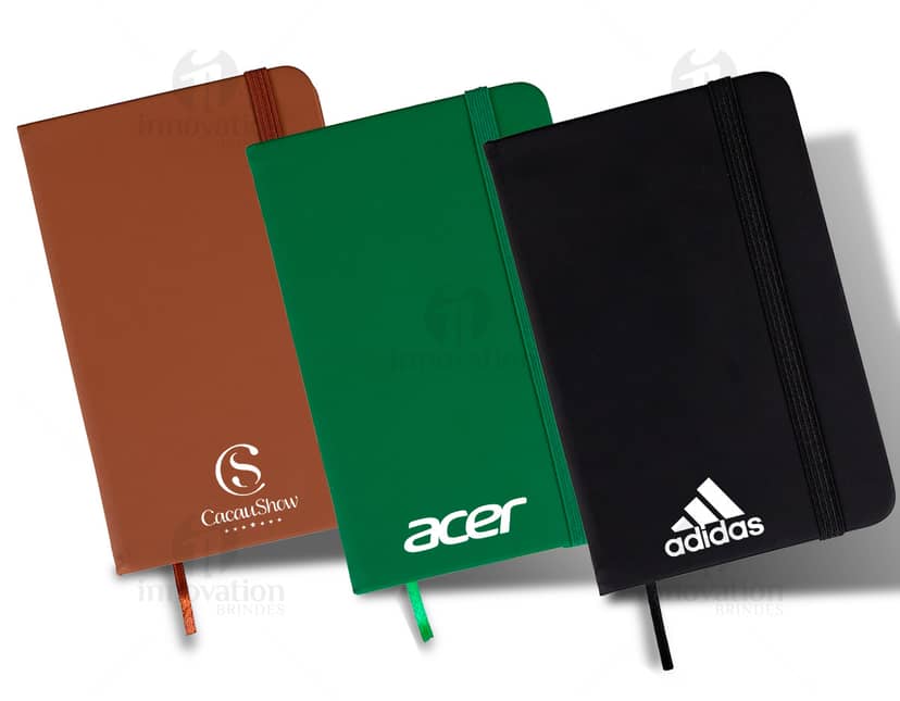 Caderneta Moleskine 14,1x8,8 cm: perfeita para anotar suas ideias e organizar suas tarefas. Ideal para o trabalho, estudos ou como brinde promocional. Garanta a sua!