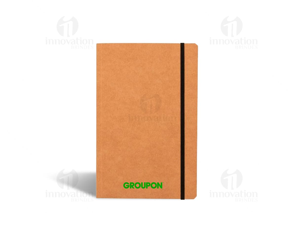 Kit com 6 porta copos de diferentes cores e estampas, em formato circular e material resistente. Kit com 6 porta copos de diferentes cores e estampas, em formato circular e material resistente.