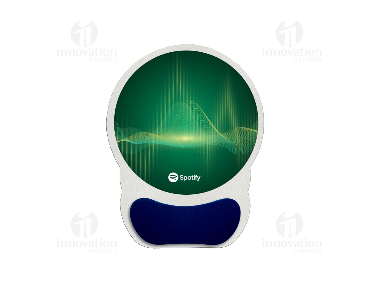 Kit com seis porta copos de diferentes cores e estampas, com acabamento brilhante e design moderno. Os porta copos possuem bordas arredondadas e base antiderrapante. Kit com seis porta copos de diferentes cores e estampas, com acabamento brilhante e design moderno. Os porta copos possuem bordas arredondadas e base antiderrapante.