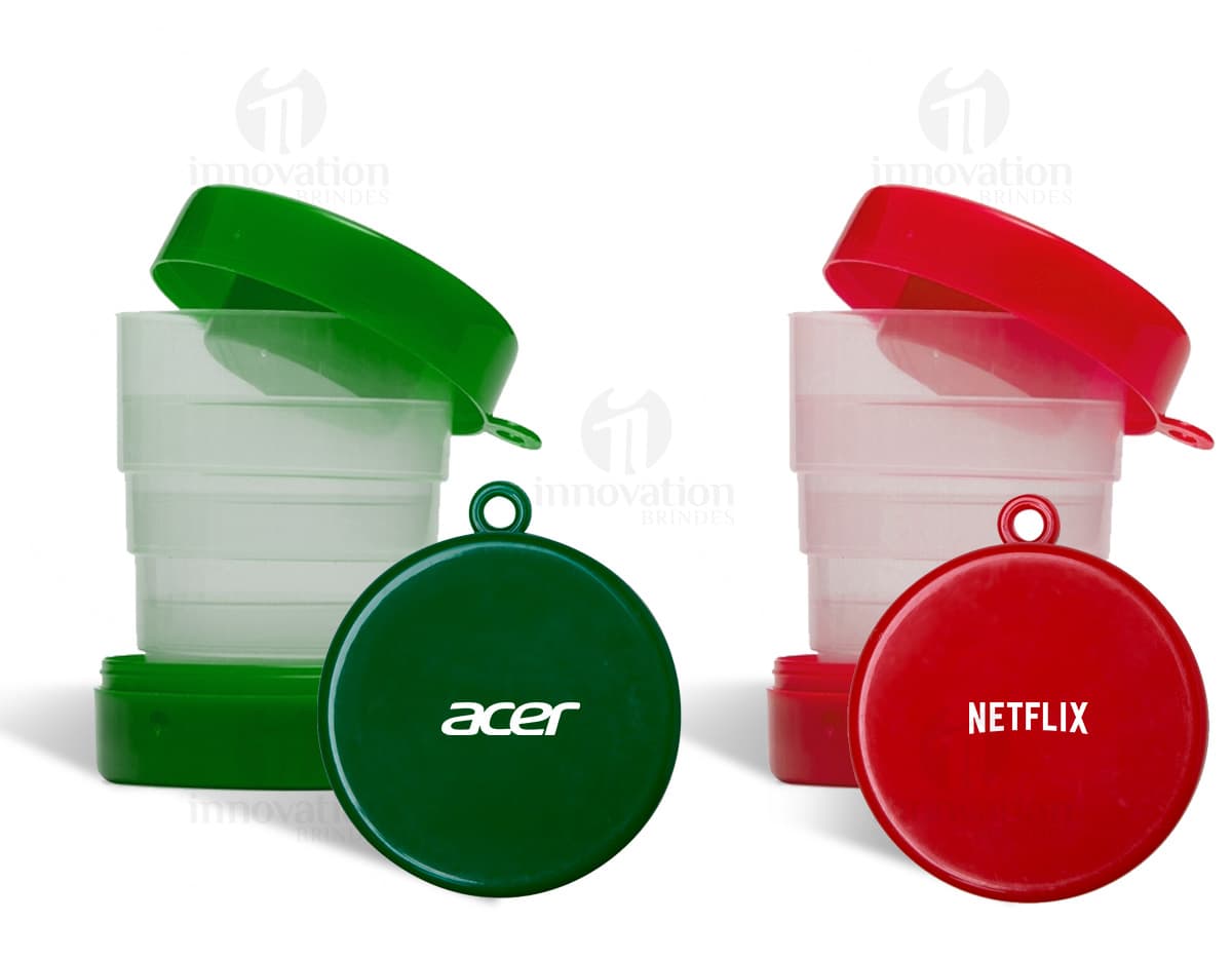 Kit com 6 porta copos em formato redondo, de diferentes cores e estampas. Os porta copos são feitos de material resistente e possuem bordas antiderrapantes para evitar que os copos escorreguem. Ideal para proteger superfícies de possíveis manchas e marcas de copos e canecas. Kit com 6 porta copos em formato redondo, de diferentes cores e estampas. Os porta copos são feitos de material resistente e possuem bordas antiderrapantes para evitar que os copos escorreguem. Ideal para proteger superfícies de possíveis manchas e marcas de copos e canecas.