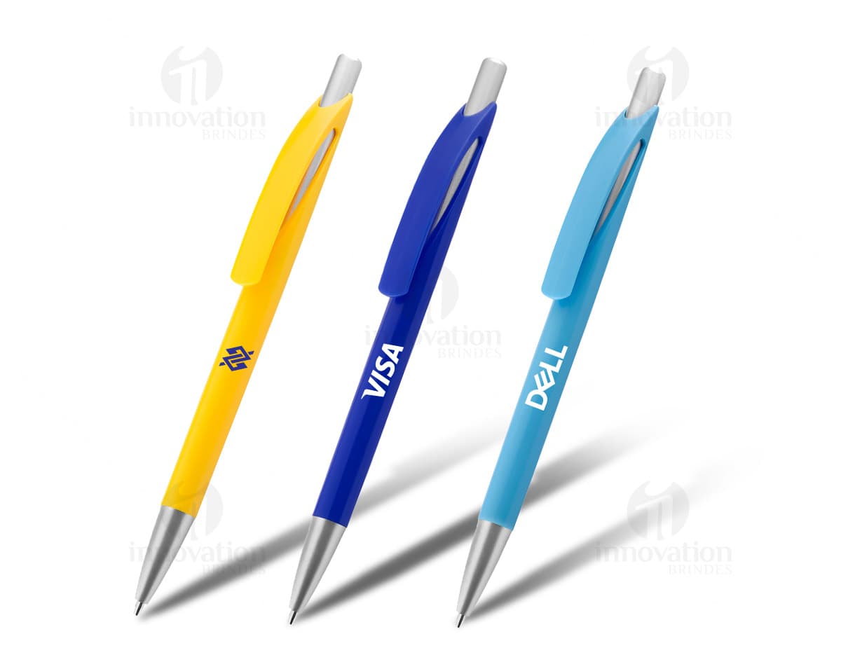 Kit com 6 porta copos de diferentes cores e estampas. Os porta copos são quadrados e feitos de material resistente. Kit com 6 porta copos de diferentes cores e estampas. Os porta copos são quadrados e feitos de material resistente.