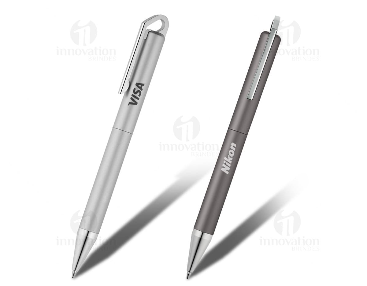 Kit com 6 porta copos em formato redondo e cores variadas, feitos em material resistente e antiderrapante. Kit com 6 porta copos em formato redondo e cores variadas, feitos em material resistente e antiderrapante.