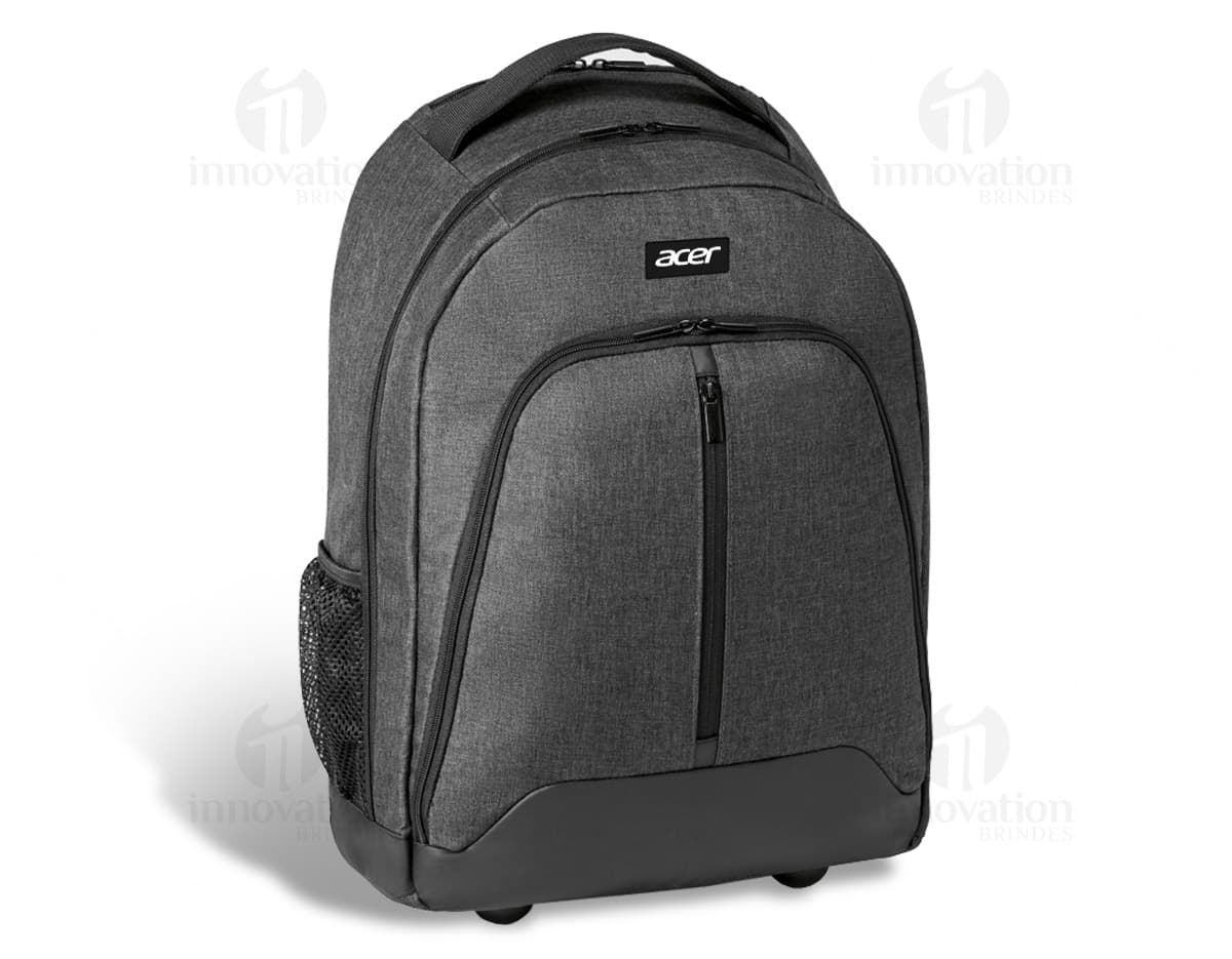 Kit com 6 porta copos em formato redondo, feitos de material resistente e com estampas coloridas de frutas tropicais. Kit com 6 porta copos em formato redondo, feitos de material resistente e com estampas coloridas de frutas tropicais.