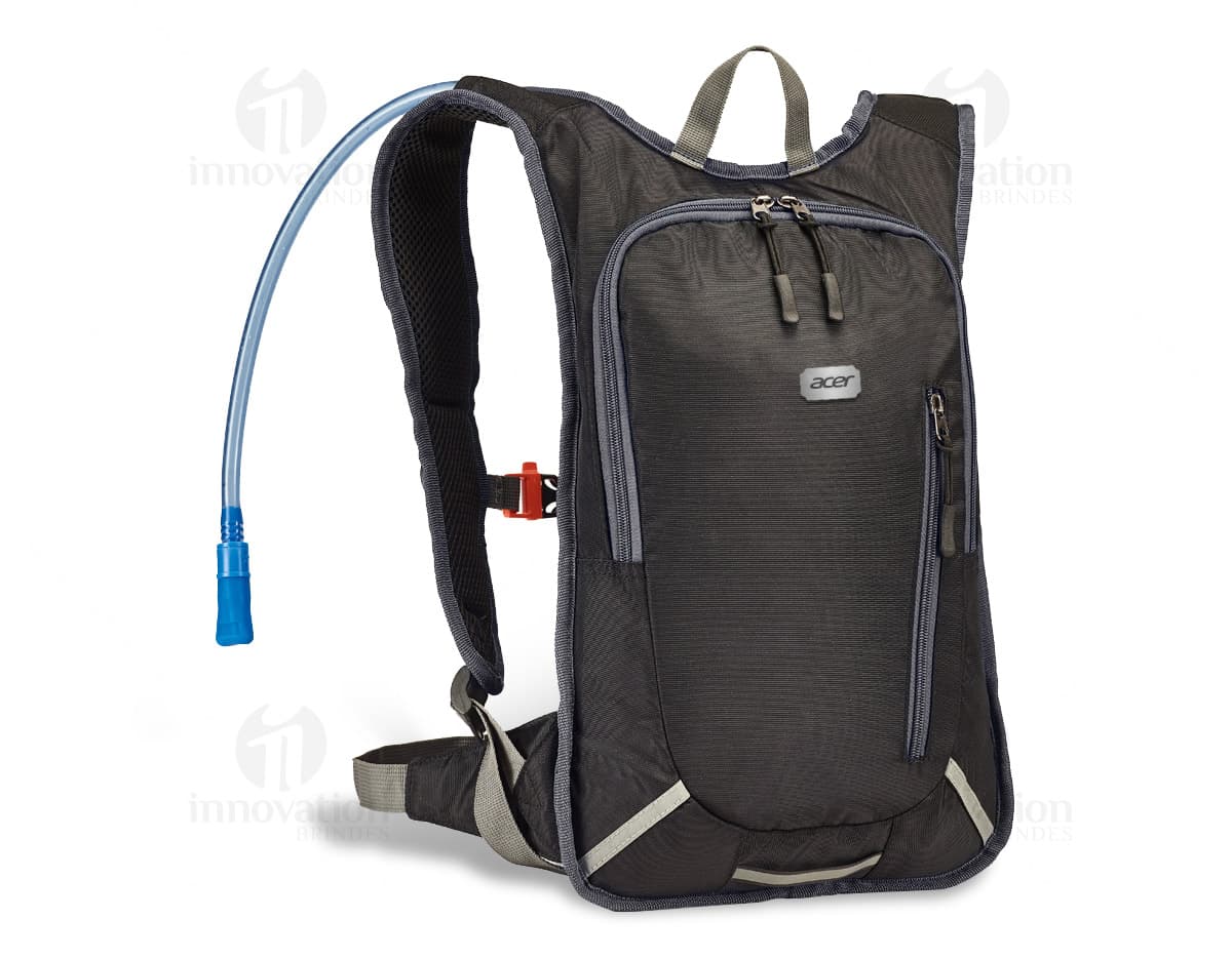 Kit com 6 porta copos em diferentes cores e estampas. Kit com 6 porta copos em diferentes cores e estampas.
