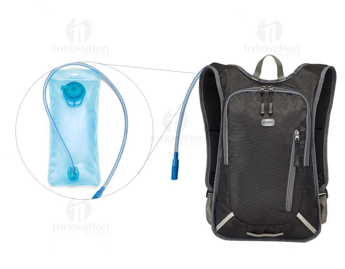 Kit com 6 porta copos em formato quadrado, feitos de acrílico transparente com bordas arredondadas. Cada porta copo possui um design diferente, incluindo estampas de frutas e paisagens tropicais. Os porta copos são ideais para proteger superfícies de mesa de copos e bebidas. Kit com 6 porta copos em formato quadrado, feitos de acrílico transparente com bordas arredondadas. Cada porta copo possui um design diferente, incluindo estampas de frutas e paisagens tropicais. Os porta copos são ideais para proteger superfícies de mesa de copos e bebidas.