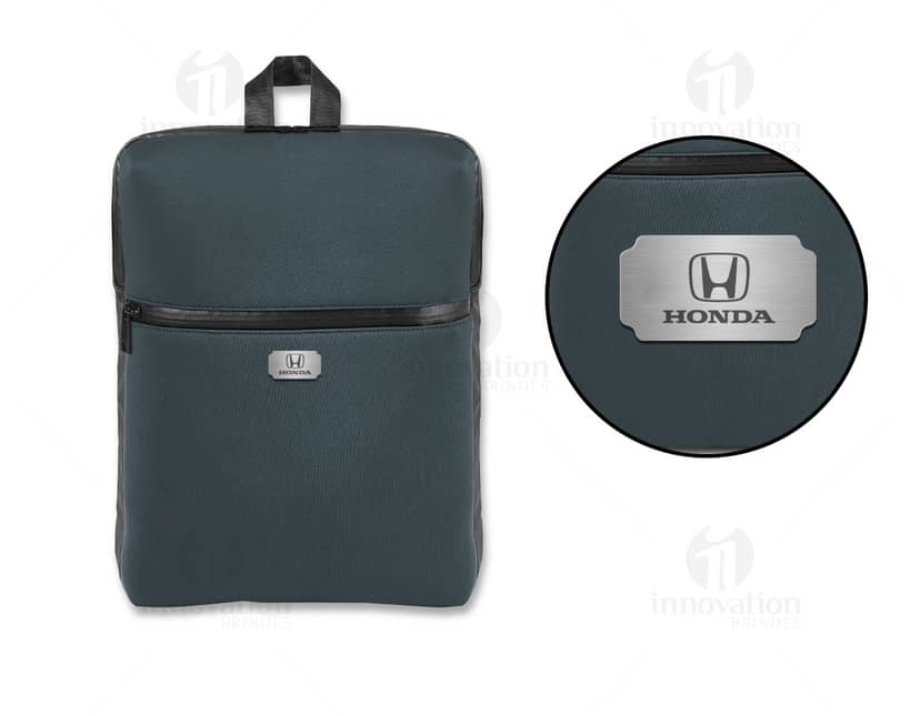 Kit com 6 porta copos de cores variadas em formato quadrado.