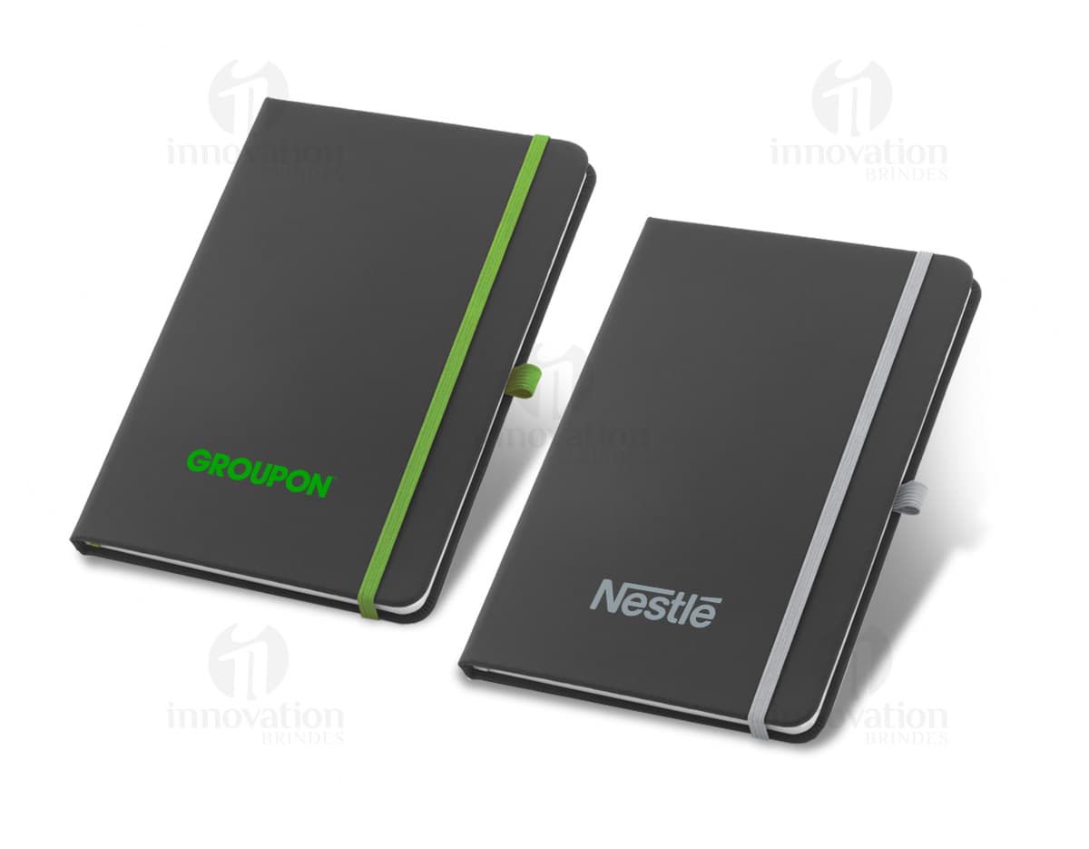 Kit com 6 porta copos em cores diversas. Cada porta copo possui um design diferente, com estampas de frutas e objetos de cozinha. Kit com 6 porta copos em cores diversas. Cada porta copo possui um design diferente, com estampas de frutas e objetos de cozinha.