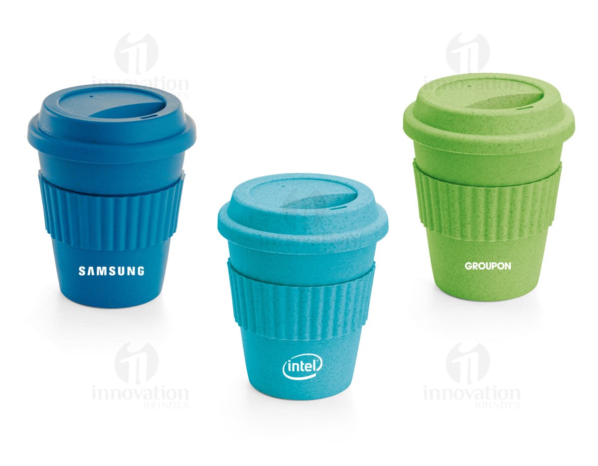 Kit com 6 porta copos em cores variadas. Kit com 6 porta copos em cores variadas.