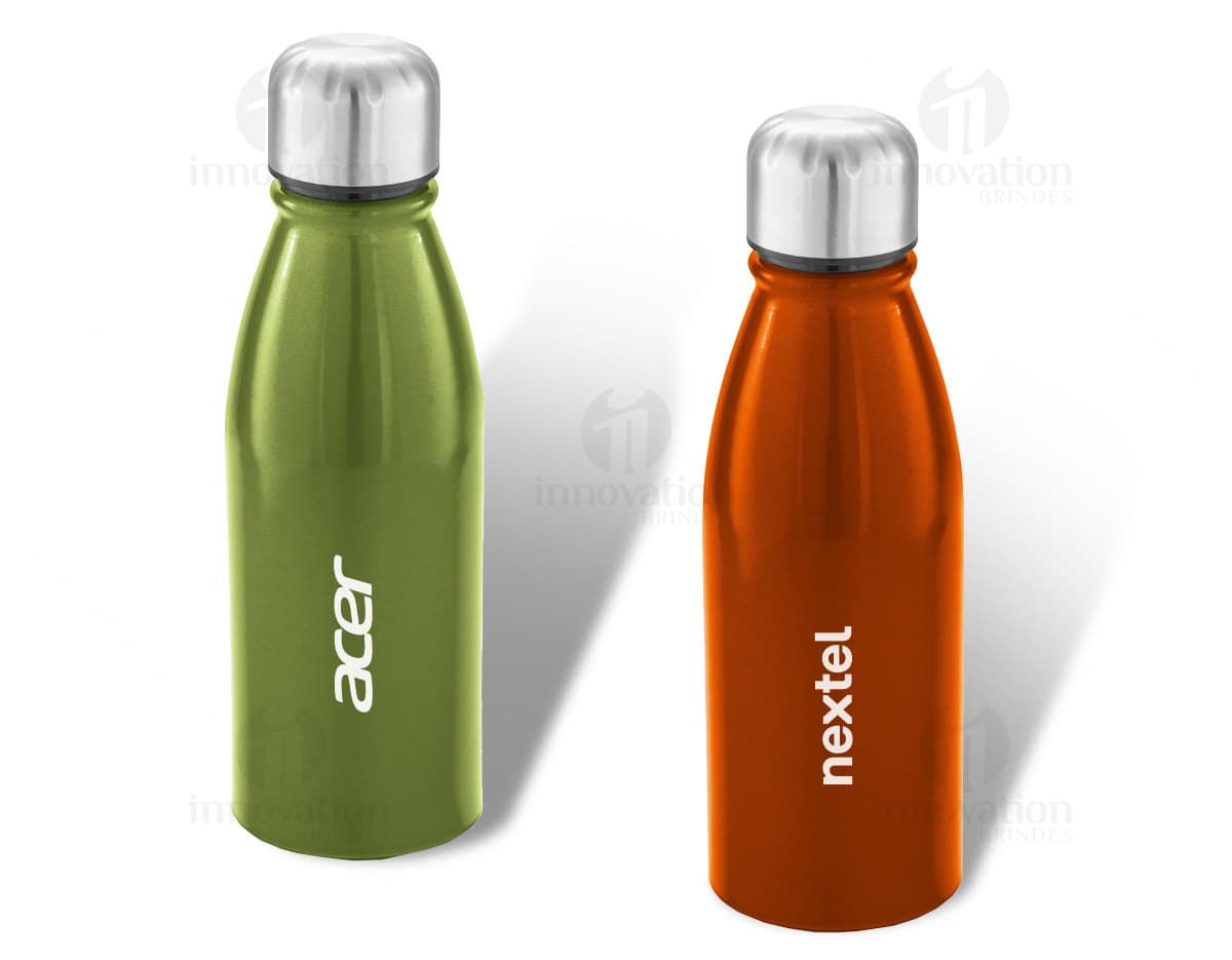 Kit com 6 porta copos em cores diferentes, sendo dois azuis, dois verdes e dois vermelhos. Cada porta copo possui uma estampa de frutas tropicais. Kit com 6 porta copos em cores diferentes, sendo dois azuis, dois verdes e dois vermelhos. Cada porta copo possui uma estampa de frutas tropicais.