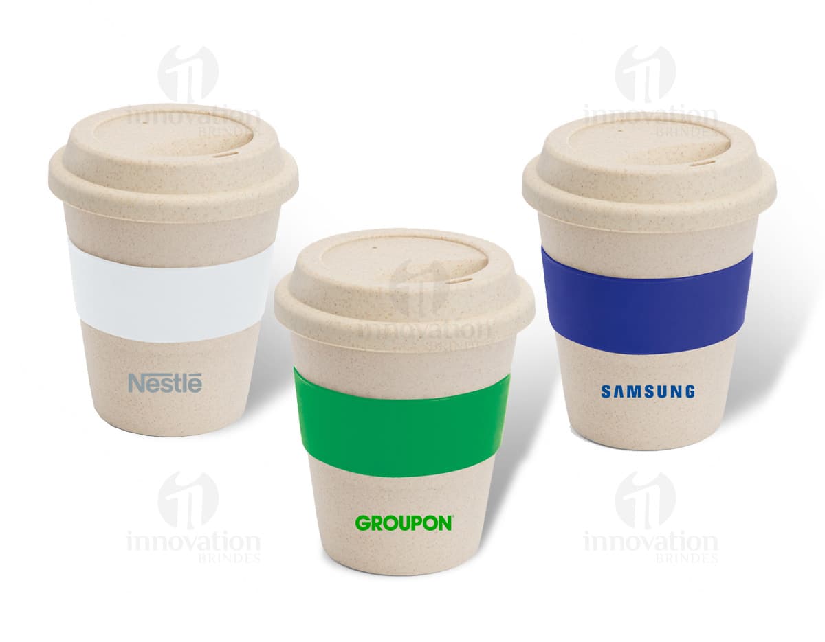 Kit com 6 porta copos de diferentes cores e estampas. Kit com 6 porta copos de diferentes cores e estampas.