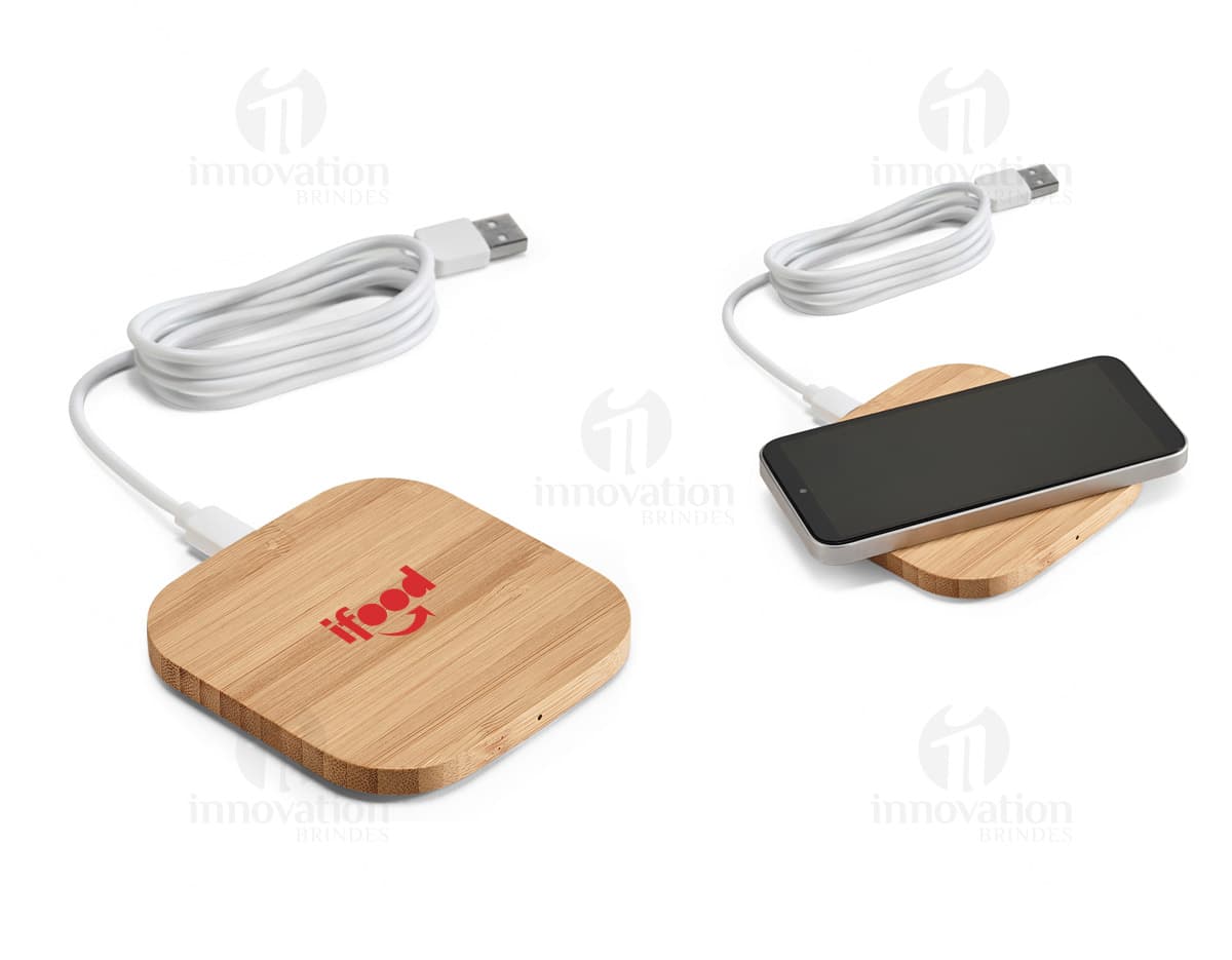 Kit com 6 porta copos em formato redondo, feitos de materiais variados como madeira, cerâmica e borracha. Cada peça possui estampas coloridas e diferentes, ideais para proteger superfícies de líquidos e copos. Kit com 6 porta copos em formato redondo, feitos de materiais variados como madeira, cerâmica e borracha. Cada peça possui estampas coloridas e diferentes, ideais para proteger superfícies de líquidos e copos.