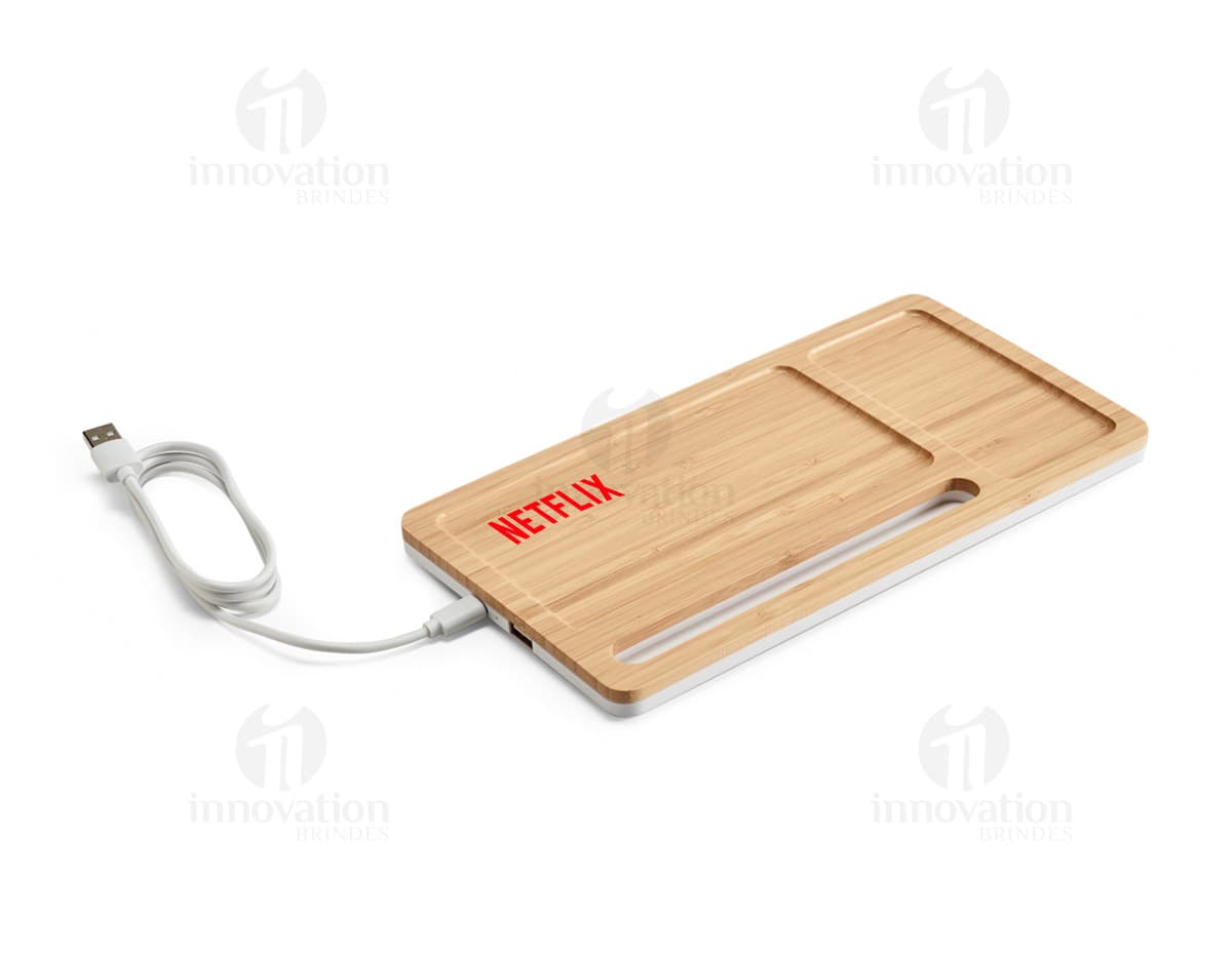 Kit com 6 porta copos em diferentes cores e estilos, feitos de material resistente e com design moderno. Kit com 6 porta copos em diferentes cores e estilos, feitos de material resistente e com design moderno.