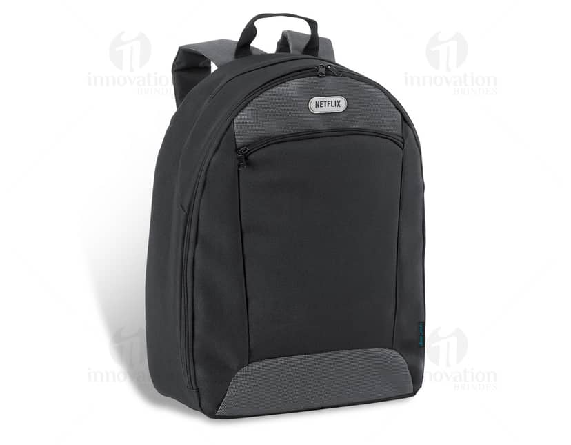 Seis porta copos empilhados em um kit.