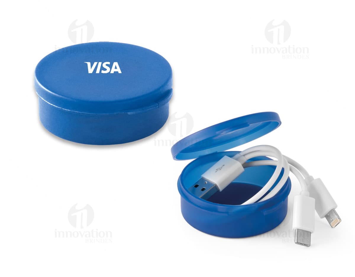 Imagem de um cabo USB 3 em 1 com conector PP. Imagem de um cabo USB 3 em 1 com conector PP.