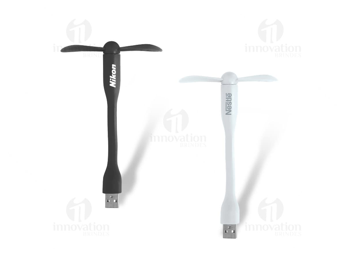 Kit com 6 porta copos em diferentes cores e designs variados, feitos de material resistente para proteger superfícies de possíveis danos causados por líquidos. Kit com 6 porta copos em diferentes cores e designs variados, feitos de material resistente para proteger superfícies de possíveis danos causados por líquidos.