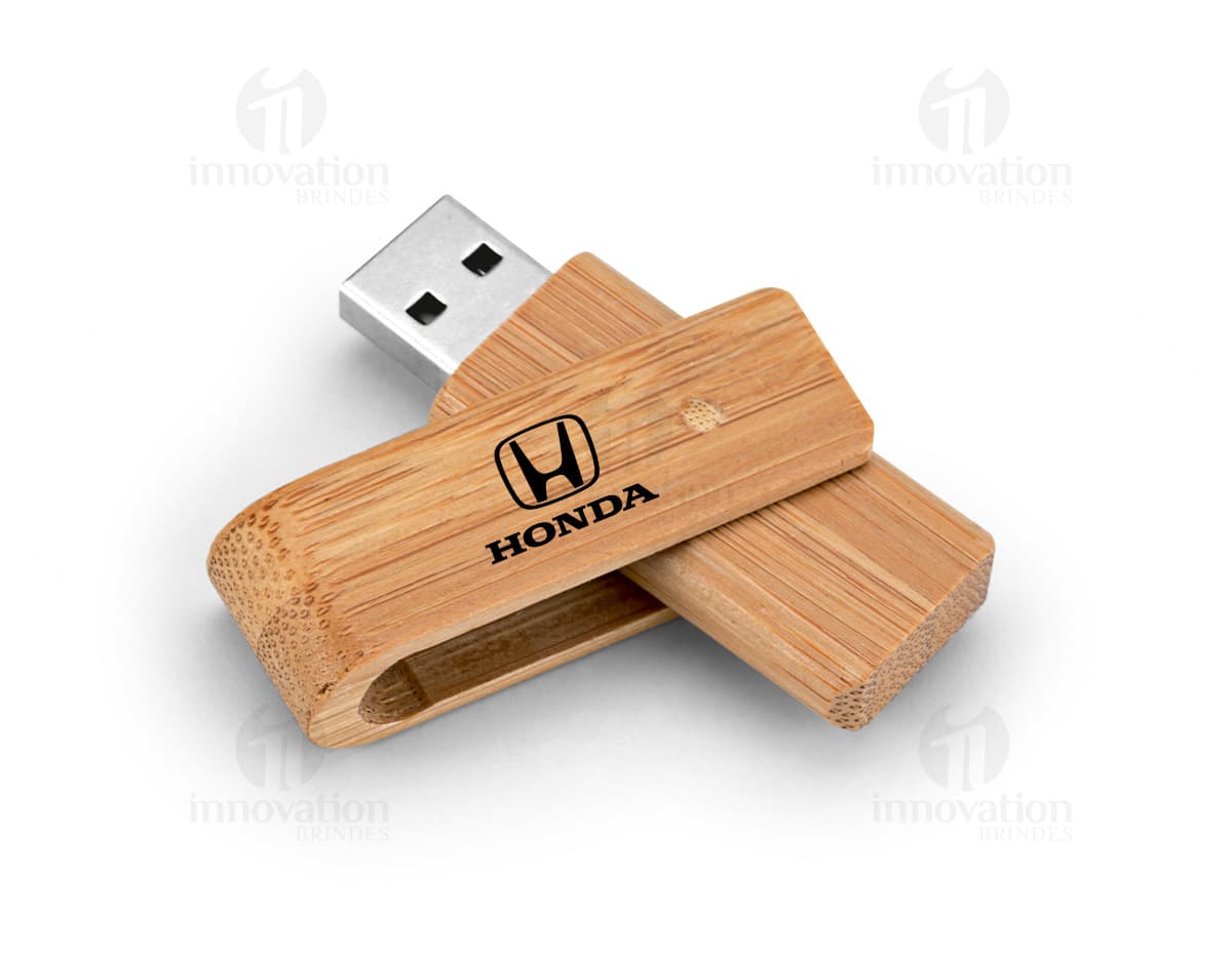 Pen drive de 8GB feito de bambu. Pen drive de 8GB feito de bambu.