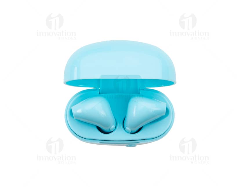 Kit com 6 porta copos em diferentes cores e estampas, feitos de material resistente e antiderrapante.