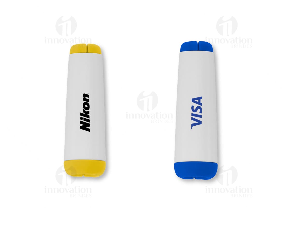 Organizador de cabos de silicone em diferentes cores, utilizados para manter fios e cabos organizados e protegidos. Organizador de cabos de silicone em diferentes cores, utilizados para manter fios e cabos organizados e protegidos.