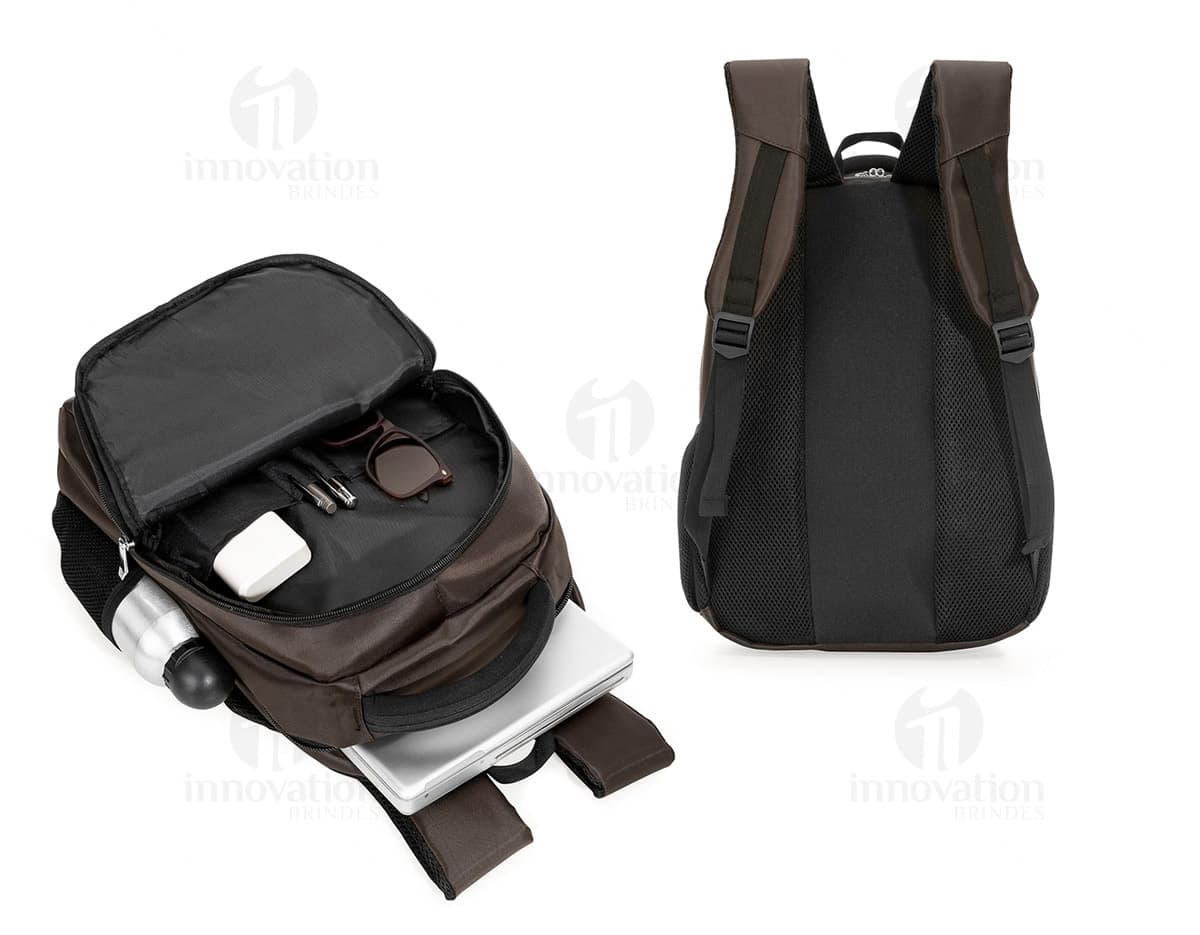 Mochila Notebook 600D Almofadada para notebooks de 17 polegadas. Mochila Notebook 600D Almofadada para notebooks de 17 polegadas.