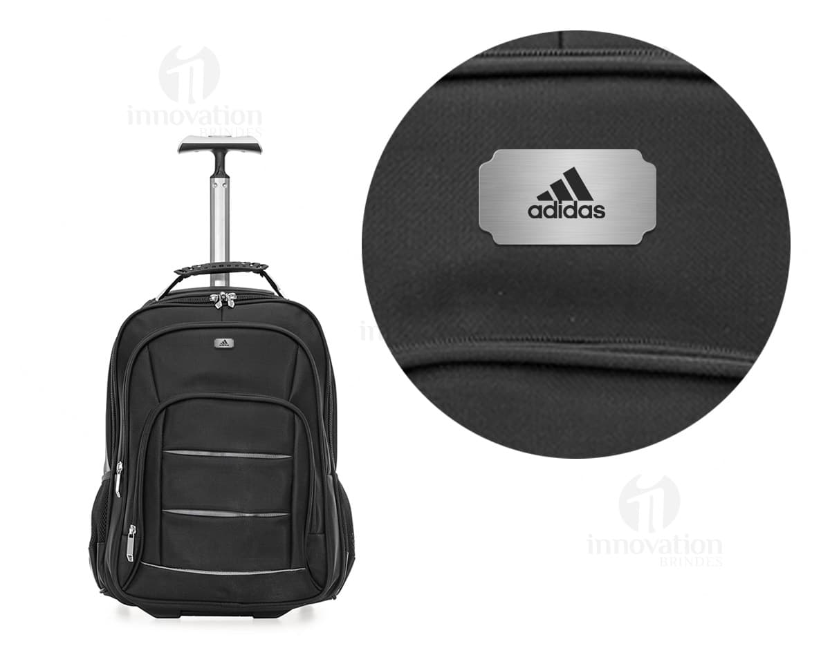 Kit com 6 porta copos em diferentes cores e estampas variadas. Kit com 6 porta copos em diferentes cores e estampas variadas.