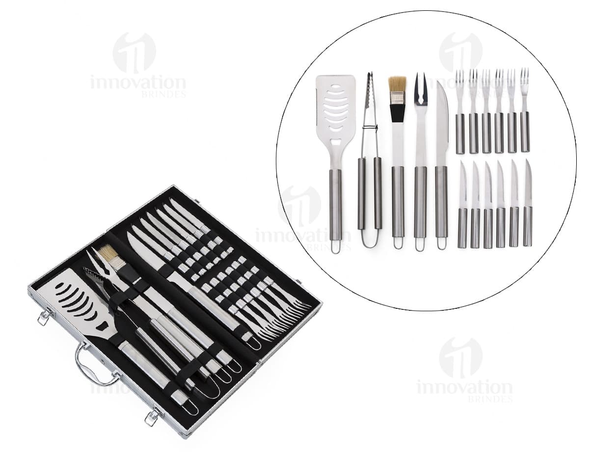 Kit churrasco composto por 17 peças, fora de linha. Kit churrasco composto por 17 peças, fora de linha.