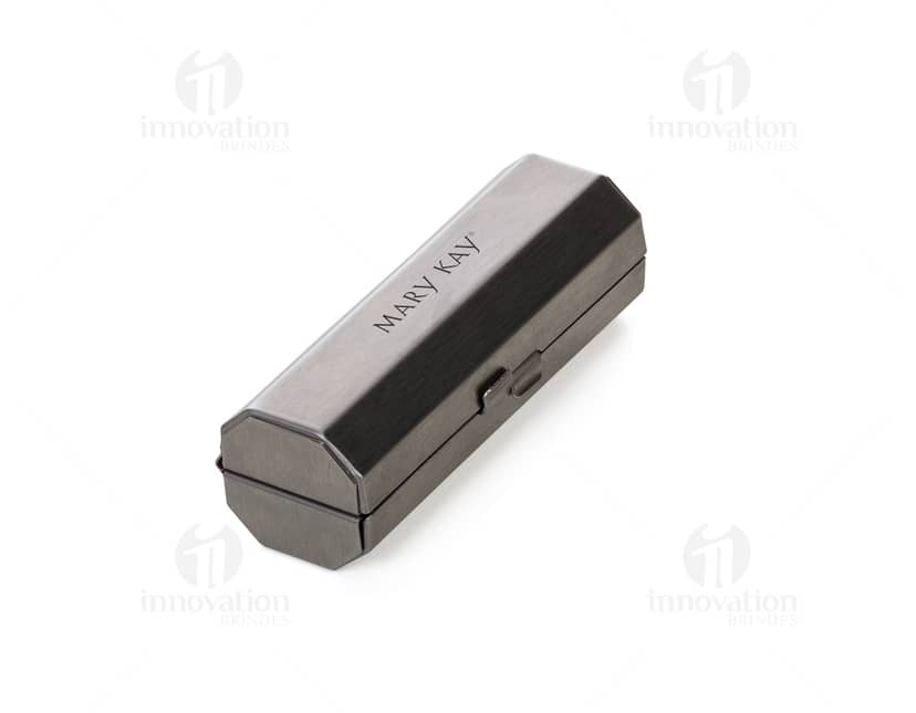 Kit com 6 porta copos em cores variadas dispostos em um fundo branco.