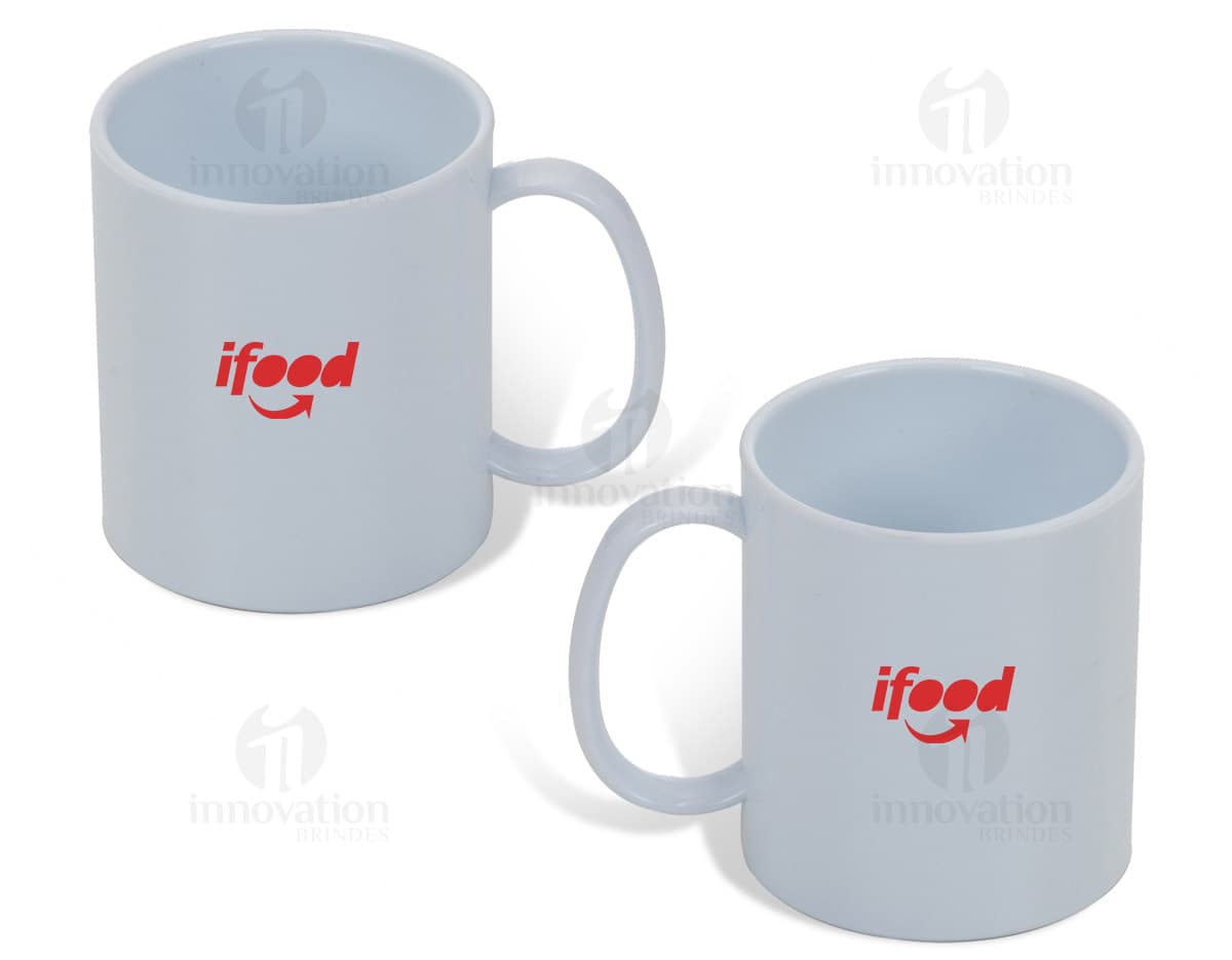 Uma imagem de uma caneca mixer, utilizada para misturar bebidas. A caneca possui um design moderno e cores vibrantes. Uma imagem de uma caneca mixer, utilizada para misturar bebidas. A caneca possui um design moderno e cores vibrantes.