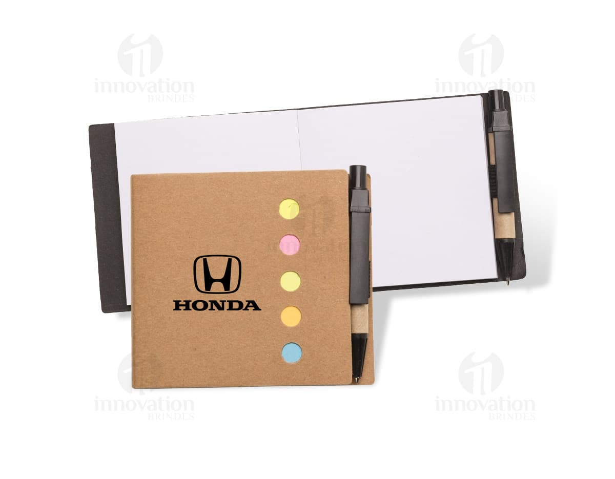 Caneta semimetal com detalhes em prata, ideal para escrita e desenho. Perfeita para uso em escritório, escola ou em qualquer ambiente de trabalho. Caneta semimetal com detalhes em prata, ideal para escrita e desenho. Perfeita para uso em escritório, escola ou em qualquer ambiente de trabalho.