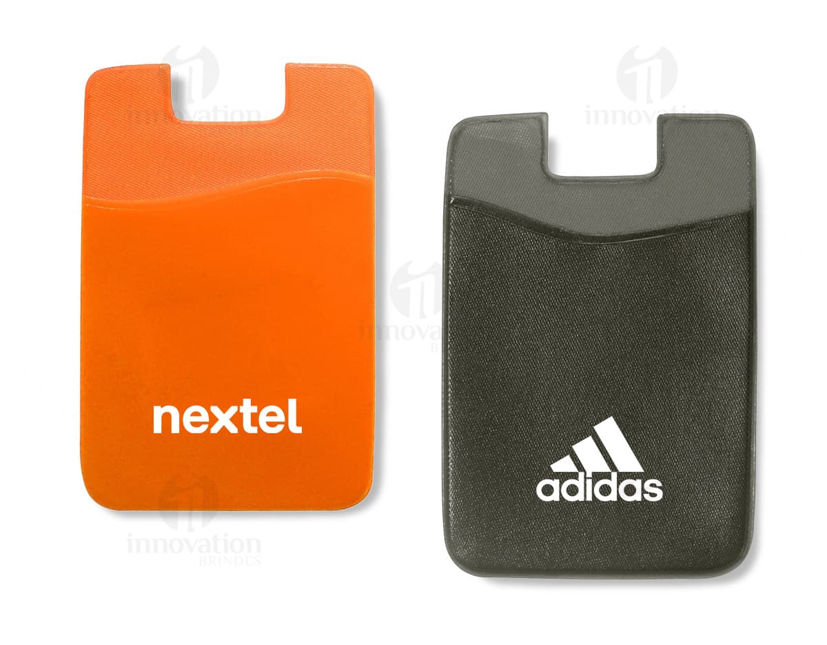 Kit com 6 porta copos com design esportivo e símbolos de rugby, futebol, basquete, futebol americano, entre outros. Feito em couro preto com bandeiras nacionais e detalhes esportivos em alto relevo. Ideal para os amantes de esportes e competições. Kit com 6 porta copos com design esportivo e símbolos de rugby, futebol, basquete, futebol americano, entre outros. Feito em couro preto com bandeiras nacionais e detalhes esportivos em alto relevo. Ideal para os amantes de esportes e competições.
