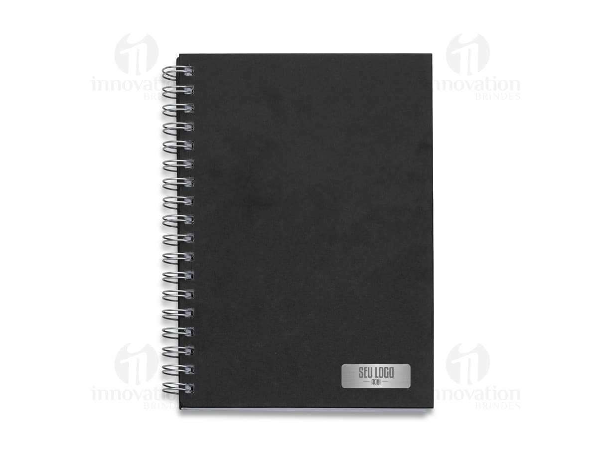 Caderno A5 Kraft na cor natural, com dimensões de 21x15 cm. Caderno A5 Kraft na cor natural, com dimensões de 21x15 cm.