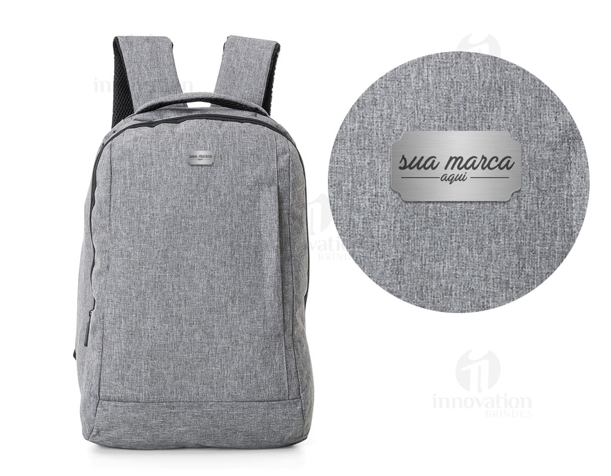 Kit com 6 porta copos em cores variadas, sendo um retangular e os outros redondos. Os porta copos possuem estampas florais em tons de rosa, azul e verde. Eles estão dispostos em uma mesa de madeira ao ar livre, próxima a uma xícara de café e um vaso de flores. Kit com 6 porta copos em cores variadas, sendo um retangular e os outros redondos. Os porta copos possuem estampas florais em tons de rosa, azul e verde. Eles estão dispostos em uma mesa de madeira ao ar livre, próxima a uma xícara de café e um vaso de flores.