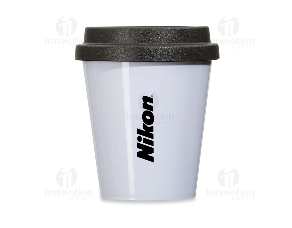 Caneca térmica Mixer de 400ml em aço inoxidável, com tampa e mixer embutido. Caneca térmica Mixer de 400ml em aço inoxidável, com tampa e mixer embutido.
