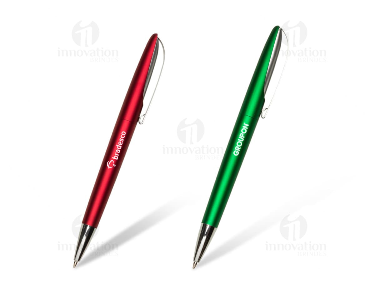 Kit com 6 porta copos em formato redondo, feitos de material resistente e com estampas coloridas de frutas. Kit com 6 porta copos em formato redondo, feitos de material resistente e com estampas coloridas de frutas.