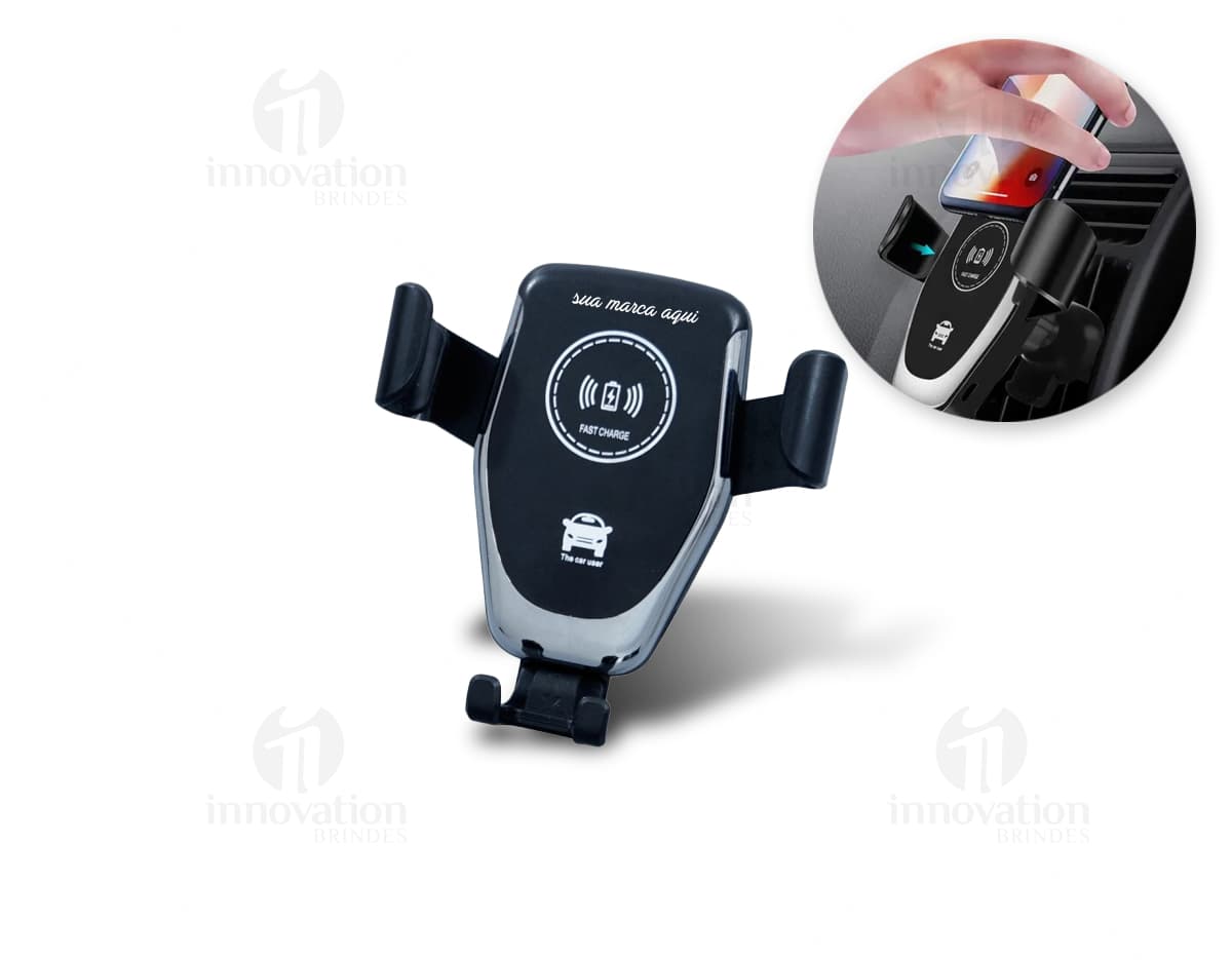 Suporte celular plástico em cor preta, utilizado para fixar o celular de forma prática e segura em superfícies planas. Suporte celular plástico em cor preta, utilizado para fixar o celular de forma prática e segura em superfícies planas.