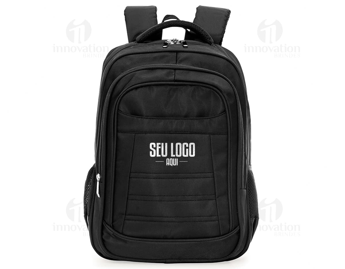 Mochila para notebook de 15.6 polegadas e tablet de 10.5 polegadas. Mochila para notebook de 15.6 polegadas e tablet de 10.5 polegadas.