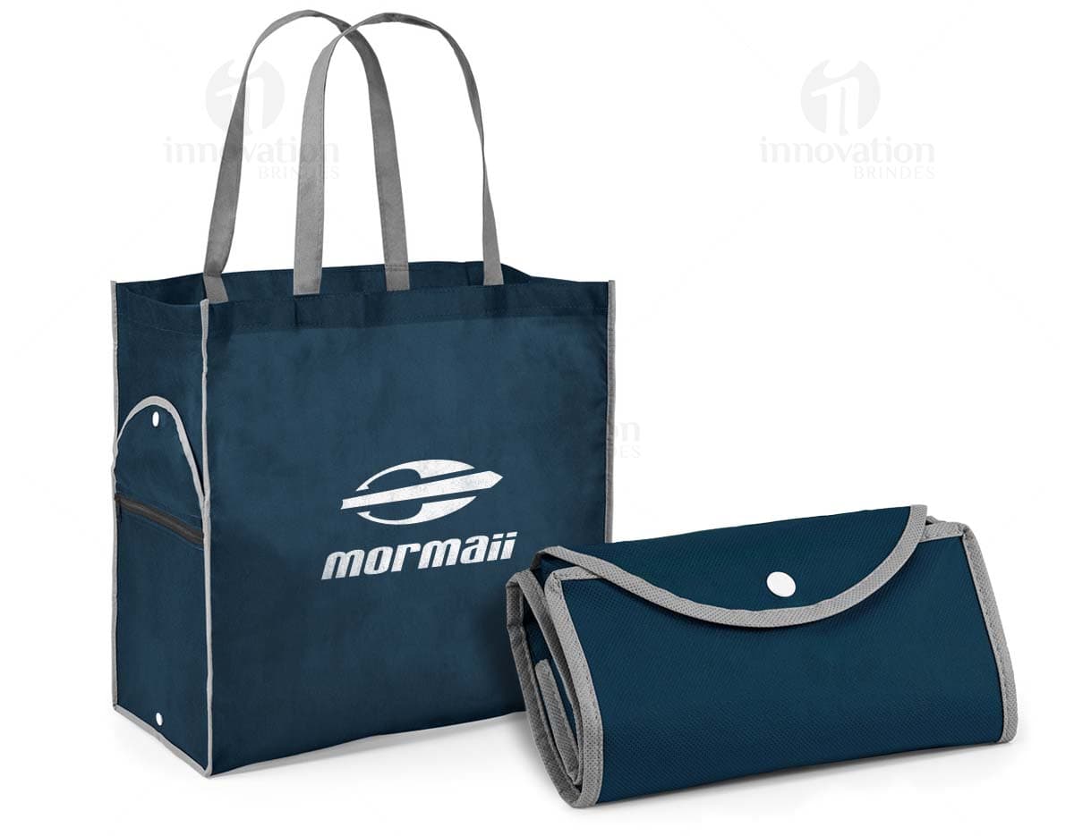 Kit com 6 porta copos em diferentes cores e estampas, sobre um fundo branco. Kit com 6 porta copos em diferentes cores e estampas, sobre um fundo branco.