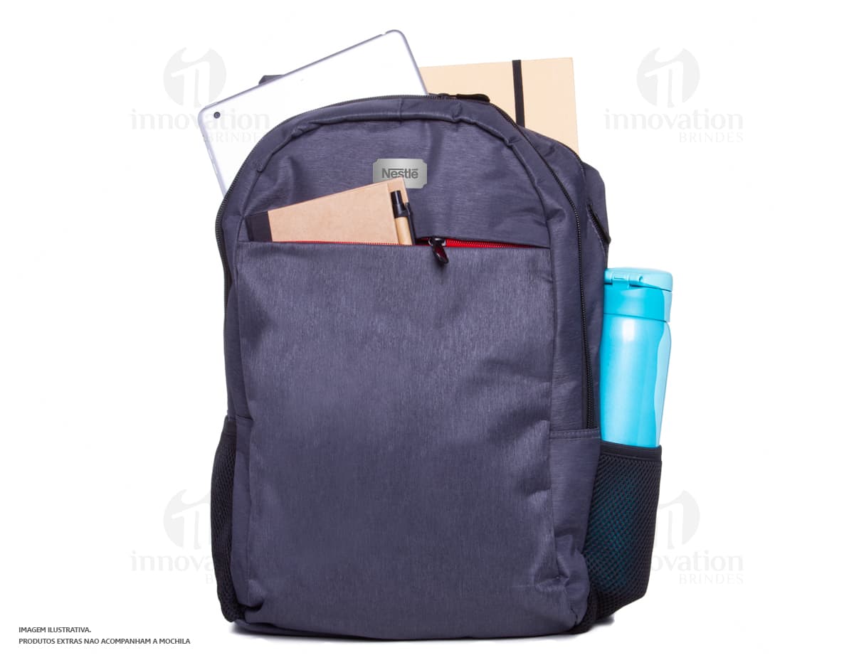 Mochila notebook em poliéster com zíper duplo. Mochila notebook em poliéster com zíper duplo.