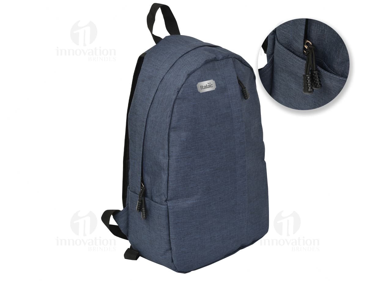 Kit com 6 porta copos em tons de azul e branco, com estampas variadas de flores e folhas. Os porta copos são redondos e possuem uma camada de proteção antiderrapante na parte inferior. Kit com 6 porta copos em tons de azul e branco, com estampas variadas de flores e folhas. Os porta copos são redondos e possuem uma camada de proteção antiderrapante na parte inferior.