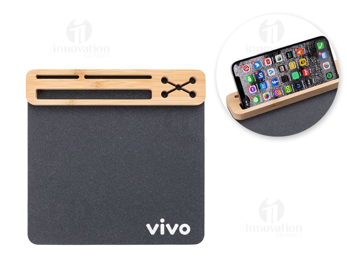 Mouse óptico com fio em plástico durável. Mouse óptico com fio em plástico durável.