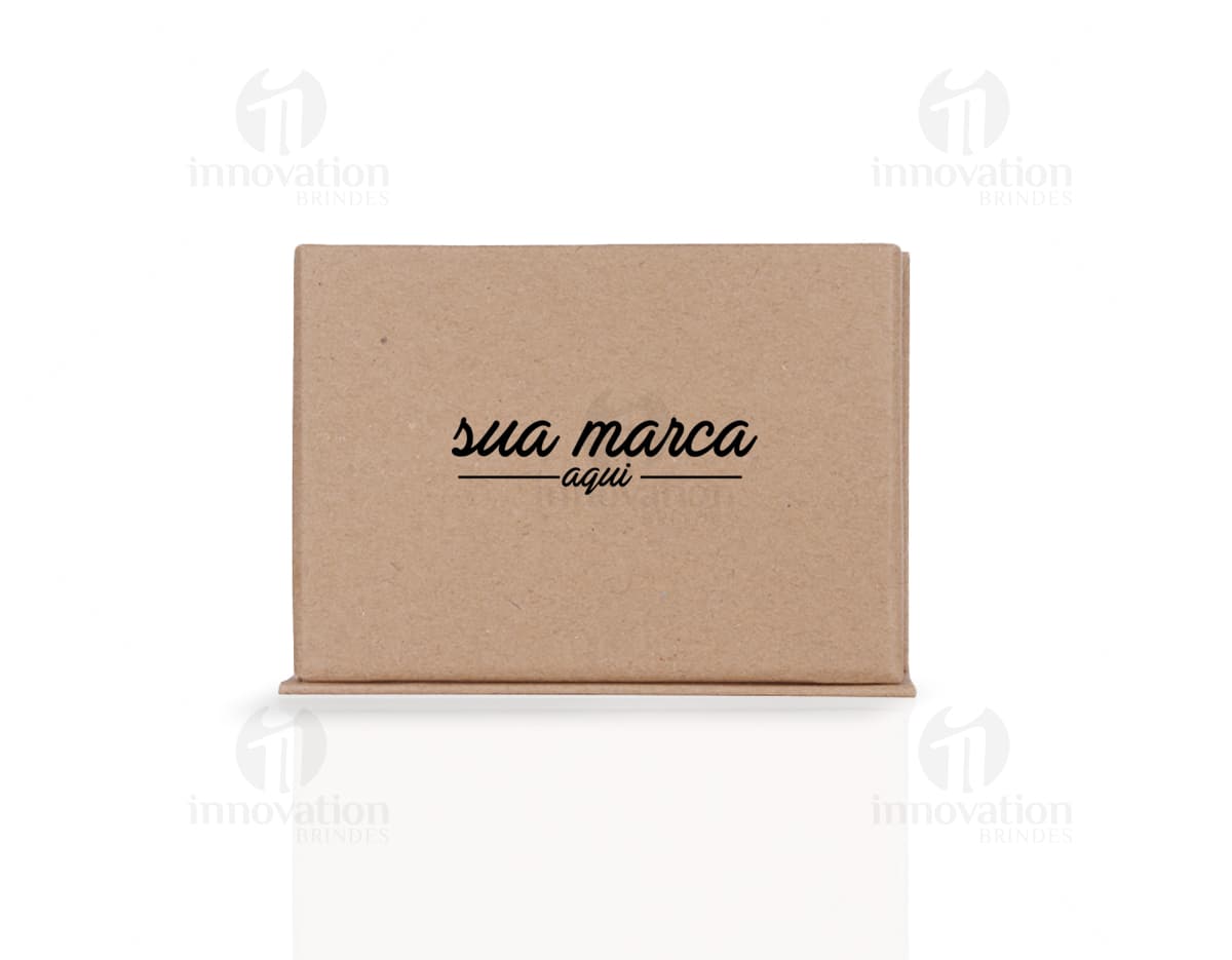 Bloco de anotações reciclado com design de porta-retrato. Bloco de anotações reciclado com design de porta-retrato.