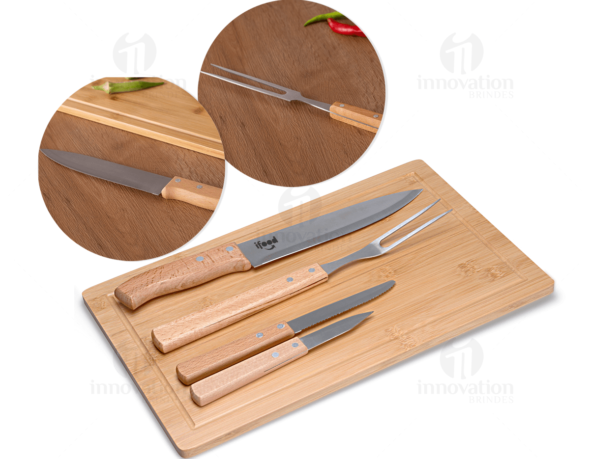Kit churrasco composto por 5 peças, incluindo tábua e faca. Kit churrasco composto por 5 peças, incluindo tábua e faca.