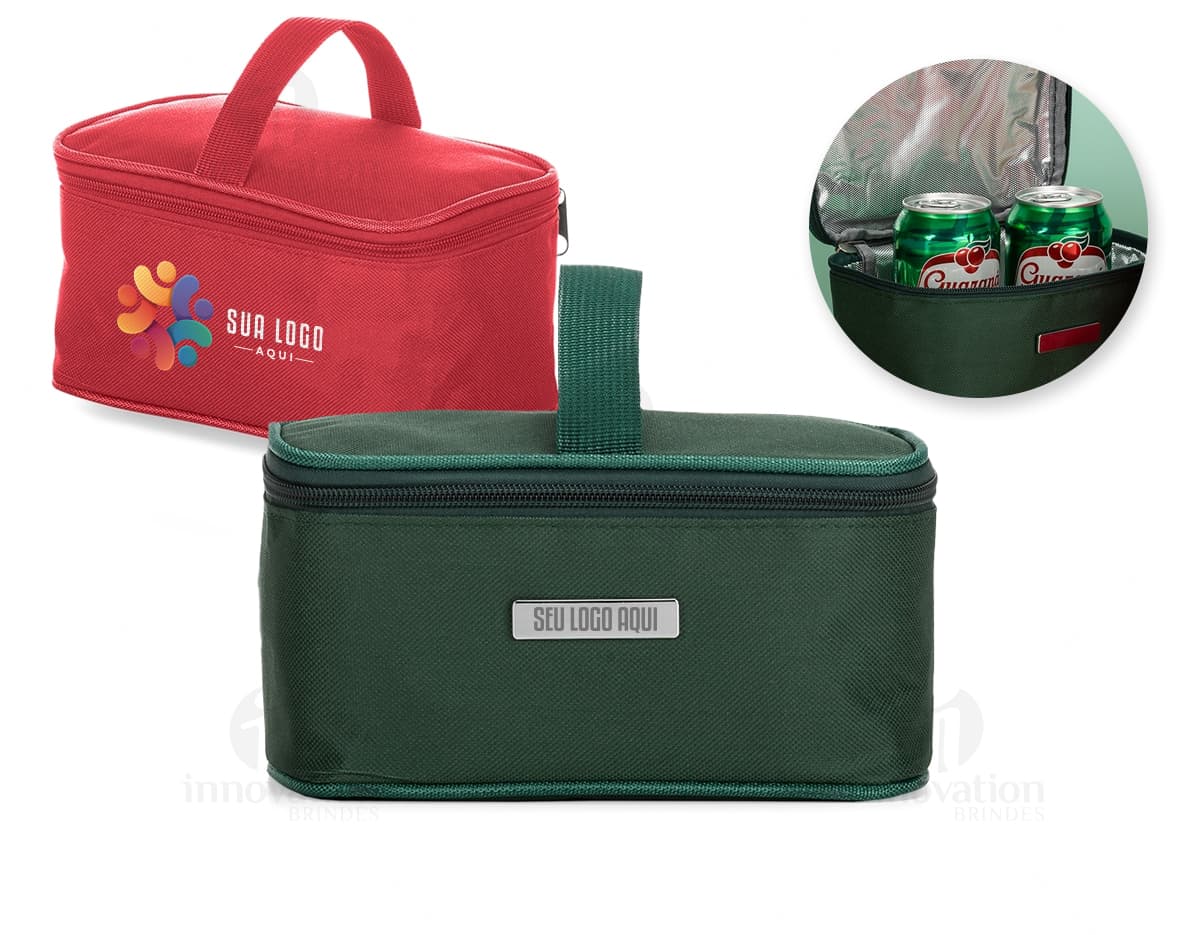 Kit com 6 porta copos em material resistente e design moderno na cor branca com detalhes em preto. Kit com 6 porta copos em material resistente e design moderno na cor branca com detalhes em preto.